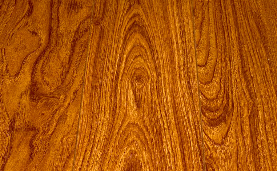 Sàn gỗ Kosmos 12mm bản lớn KB1880